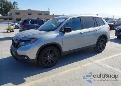 2019 Honda Passport Sport z USA, uszkodzony, nr VIN 5FNYF7H27KB008049